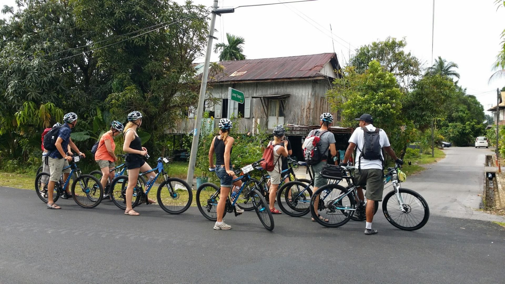 bicycle tours malaysia