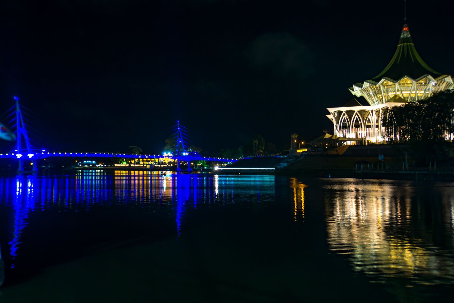 Discover the city of Kuching and beyond | Bike and Tours