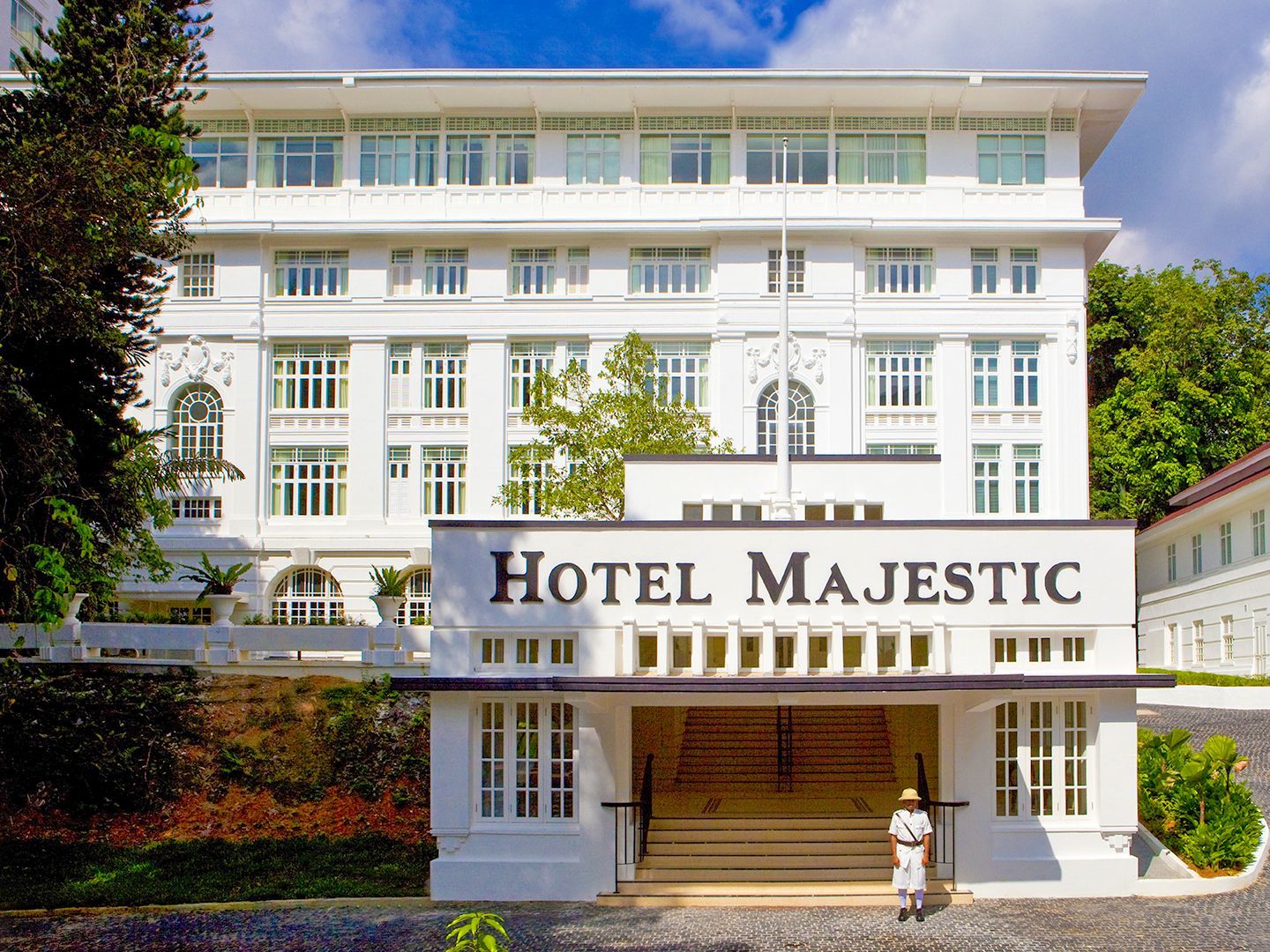 Hotel Majestic.jpg